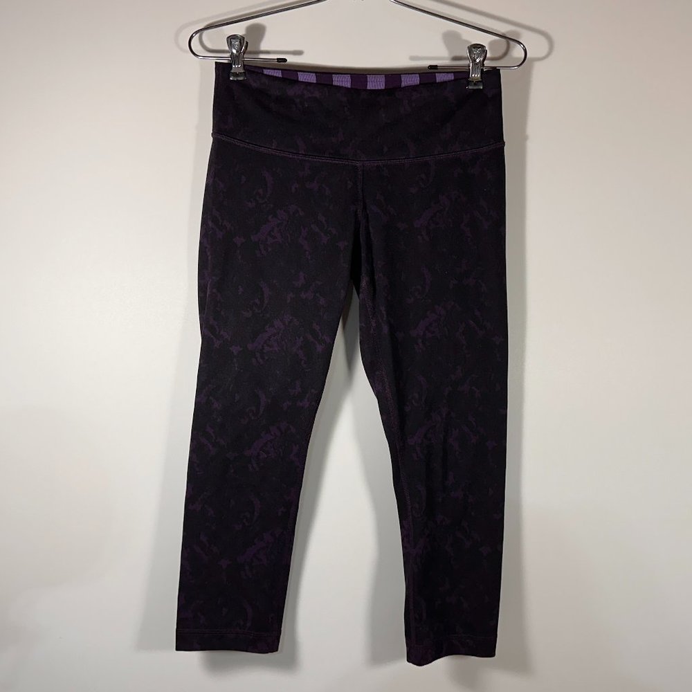 Lululemon Purple Black Print Cropped Leggings Women Size 6